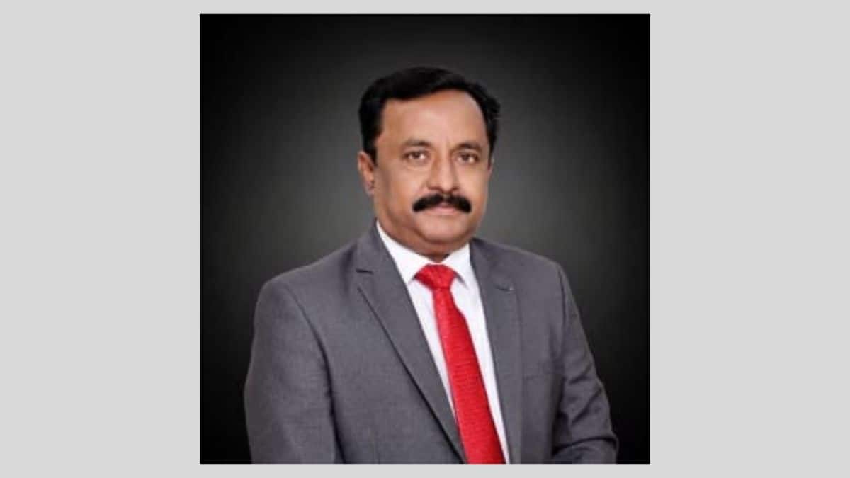 MUHS appoints GMC Nashik dean as VC. (Image: Maharashtra DGIPR/Facebook)